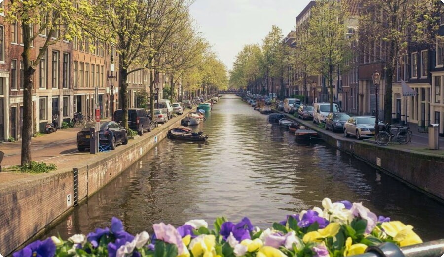 Всемирное наследие Амстердама - кольцо каналов