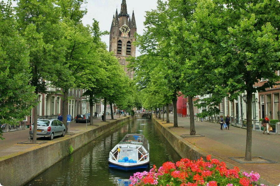 デルフト:オランダの歴史と文化を巡る旅
