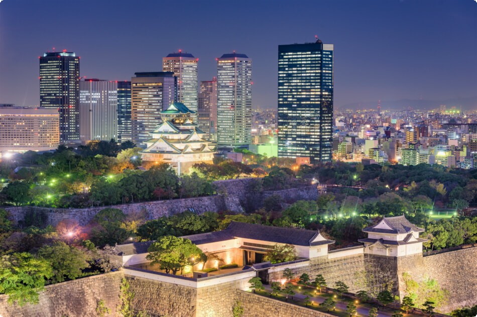 Retailtherapie: winkelwijken die je niet mag missen in Osaka