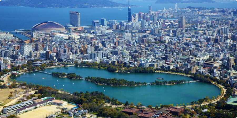 Upptäck det förflutna: Must-besök historiska platser i Fukuoka