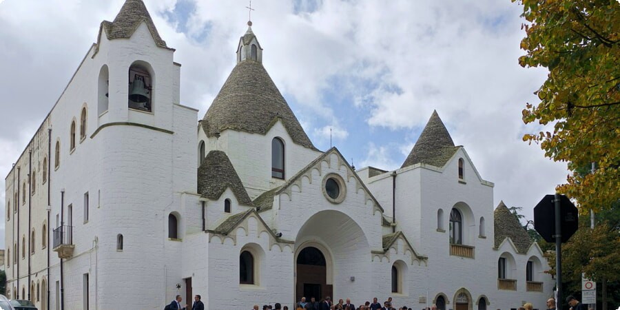 Essential Experiences in Alberobello