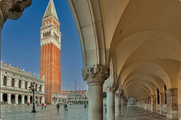 S. Piazza San Marco