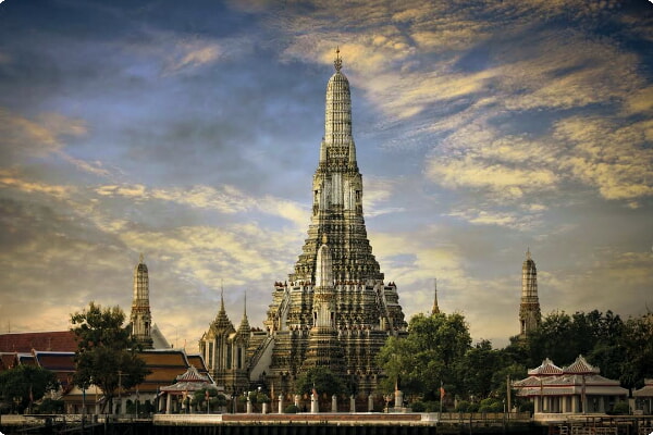 Wat Arun Ratchawararam Ratchawaramahawihan